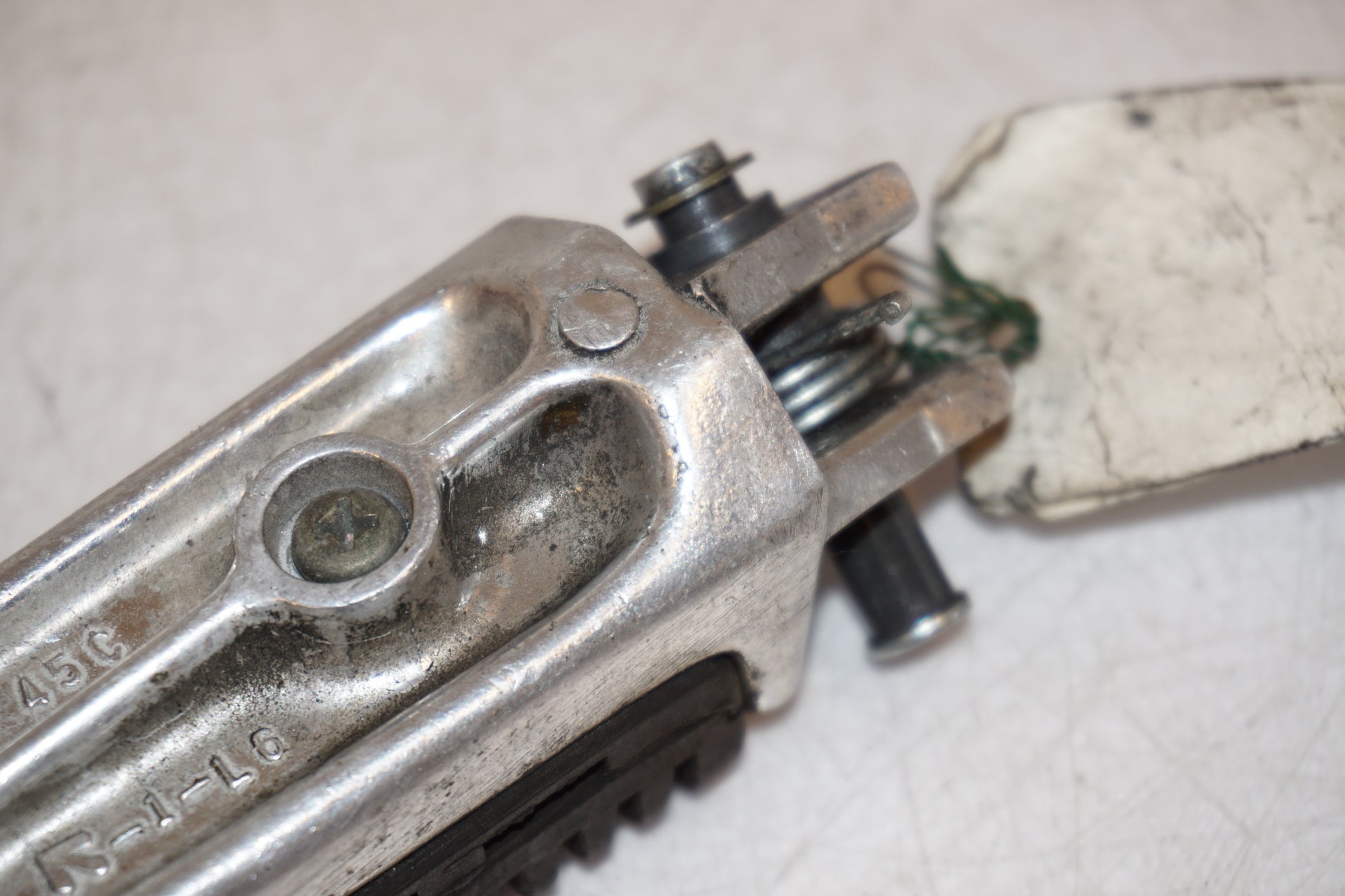 Extrabild1 på Fotpinne från en Suzuki GSX 1400 -2003 motorcykel.