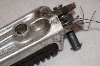 Extrabild1 på Fotpinne från en Suzuki GSX 1400 -2002 motorcykel.