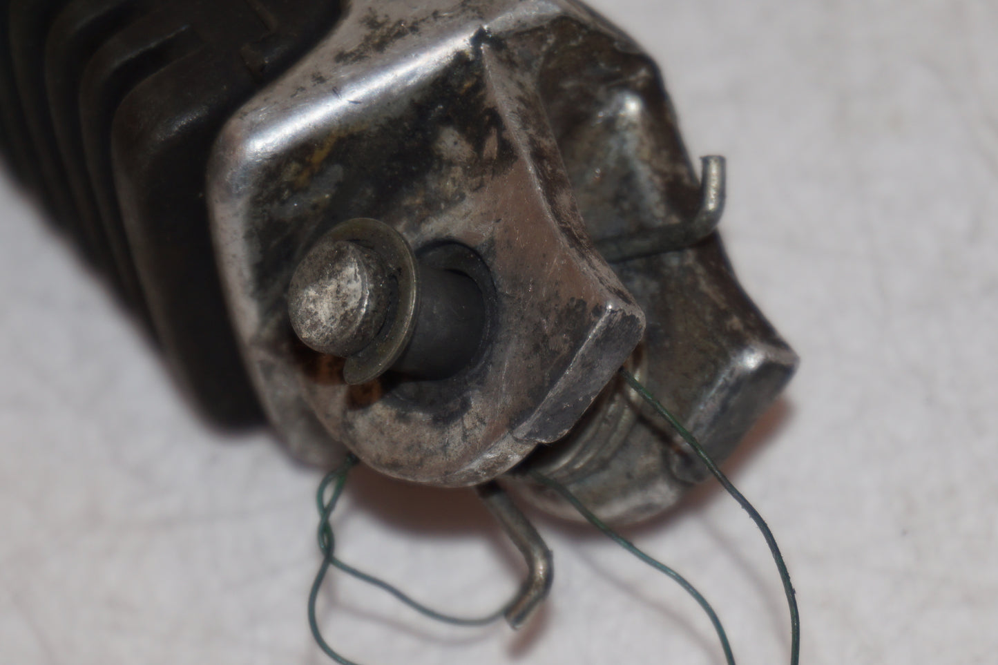 Extrabild3 på Fotpinne från en Suzuki GSX 1400 -2002 motorcykel.