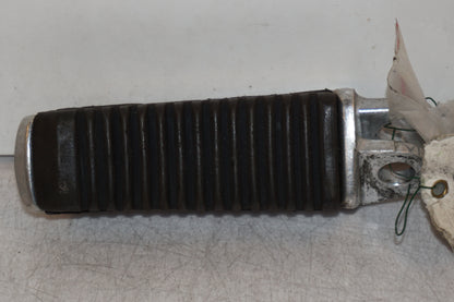 Framsidan på Fotpinne från en Suzuki GSX 1400 -2003 motorcykel.