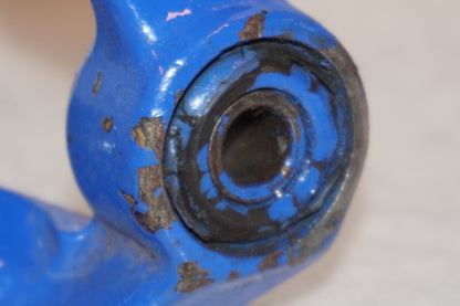 Extrabild3 på Fotpinne från en Suzuki DR 750 S -1988 motorcykel.