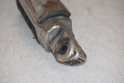 Extrabild1 på Fotpinne från en Suzuki GSX 1100 F -1988 motorcykel.