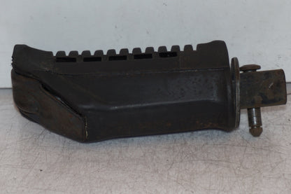 Höger sida på Fotpinne från en Suzuki GS 500 -2004 motorcykel.