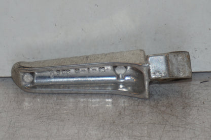 Baksidan på Fotpinne från en Suzuki GSX-R 600 -1999 motorcykel.