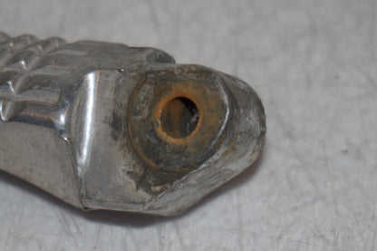 Extrabild1 på Fotpinne från en Suzuki GSX-R 600 -1999 motorcykel.