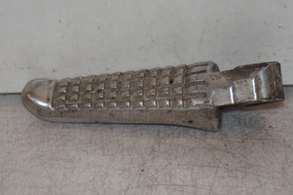 Framsidan på Fotpinne från en Suzuki DRZ 400 -2006 motorcykel.