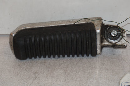 Framsidan på Fotpinne från en Suzuki GSX 1100 EF -1984 motorcykel.