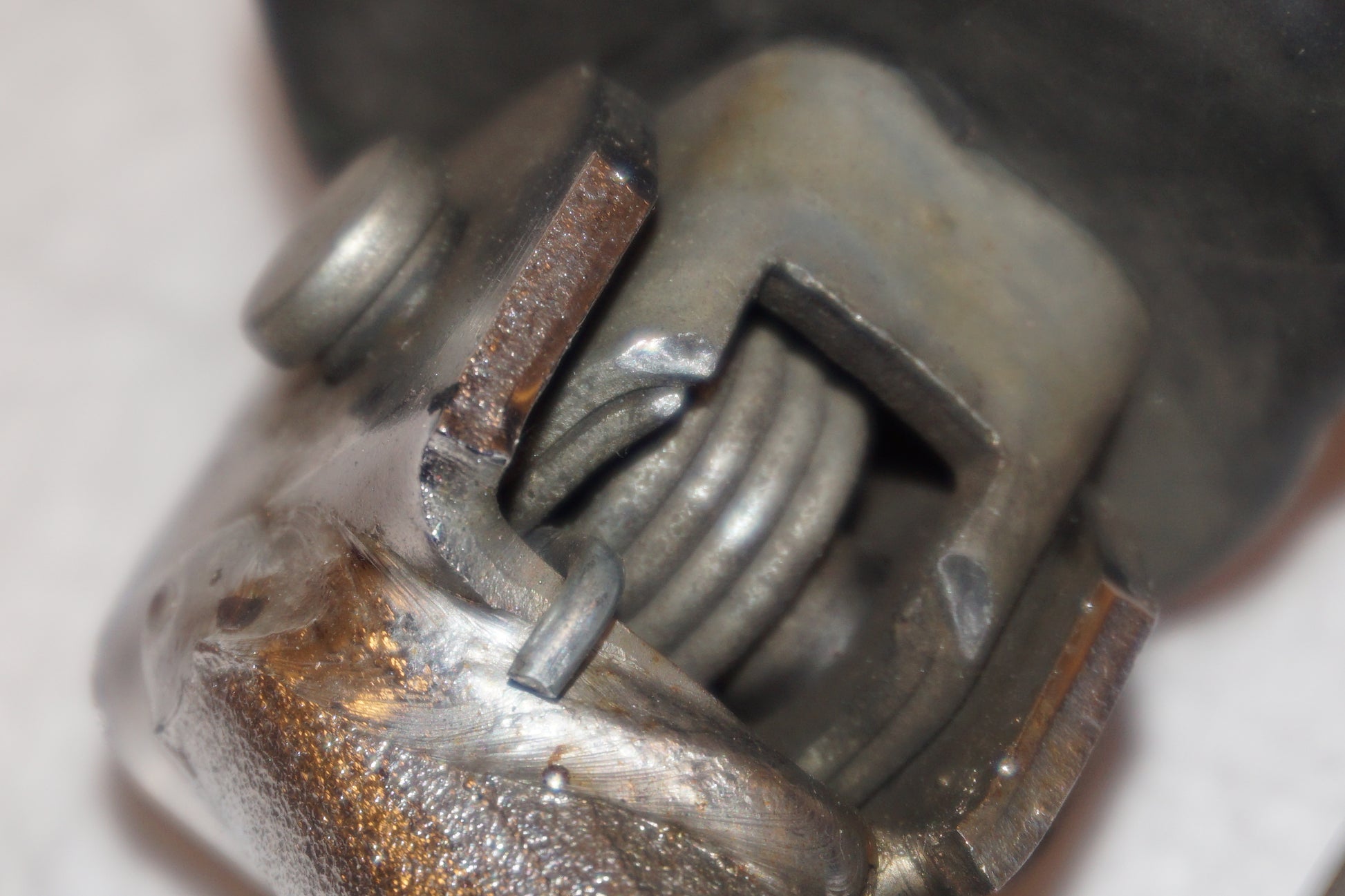 Extrabild3 på Fotpinne från en Suzuki GS 850 G -1982 motorcykel.