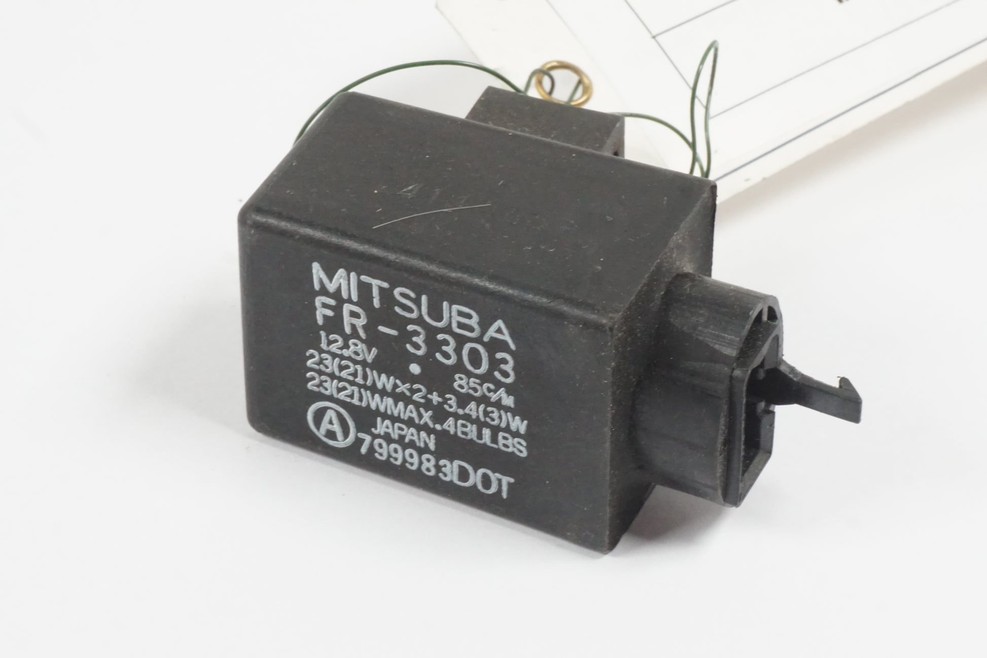 Framsidan på Blinkersrelä från en Honda CBR 600 -1994 motorcykel.