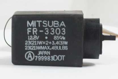 Baksidan på Blinkersrelä från en Honda CBR 600 -1994 motorcykel.