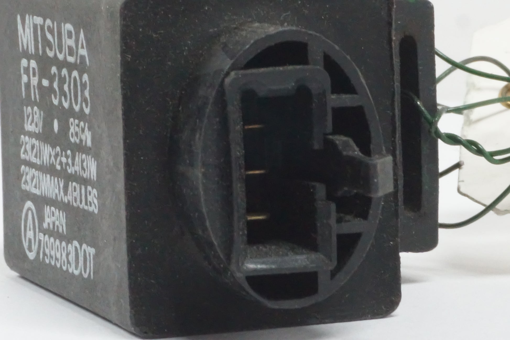 Höger sida på Blinkersrelä från en Honda CBR 600 -1994 motorcykel.