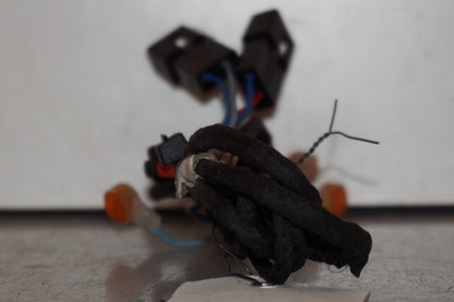 Vänster sida på Kablage från en Aprilia Tuono V4R -2018 motorcykel.