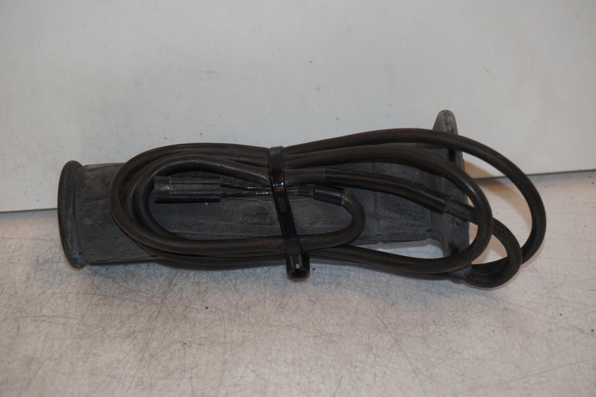 Höger sida på Gasreglage från en Yamaha XT 1200 Z -2011 motorcykel.