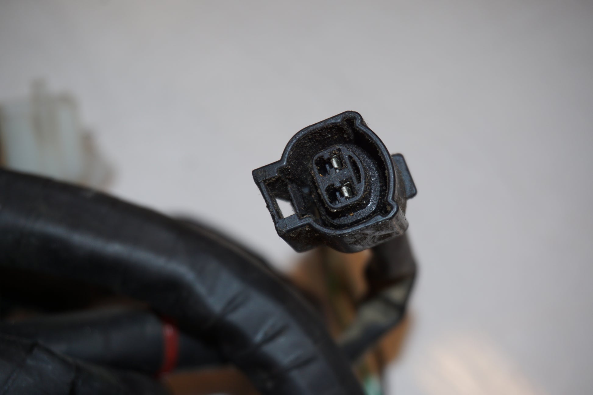 Extrabild6 på Kabelstam från en Hyosung GT 650 -2006 motorcykel.