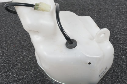 Snett nerifrån på Högtalare från en Honda CTX 1300 -2014 motorcykel.