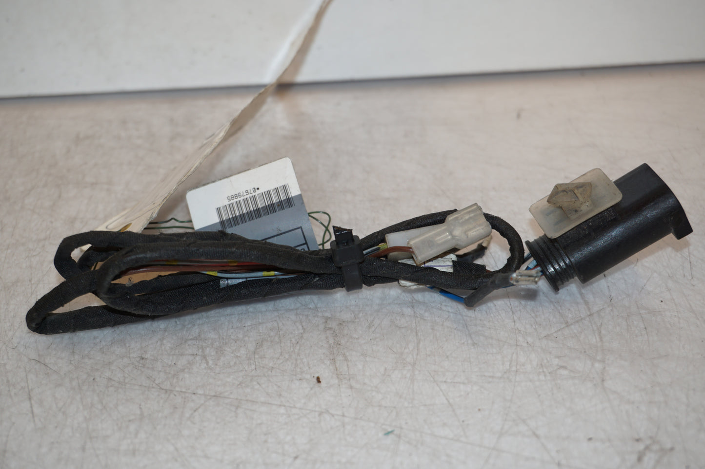 Vänster sida på Kablage från en BMW K 1200 S -2007 motorcykel.