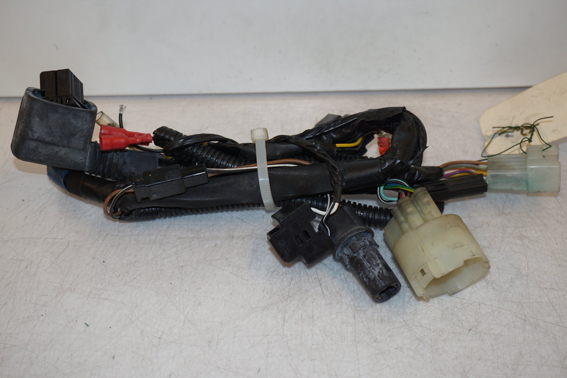 Framsidan på Kablage från en Suzuki GSX-R 600 -2001 motorcykel.