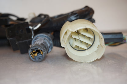 Snett uppifrån på Kablage från en Suzuki GSX-R 600 -2001 motorcykel.