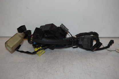Höger sida på Kablage från en Suzuki GSX-R 600 -2000 motorcykel.