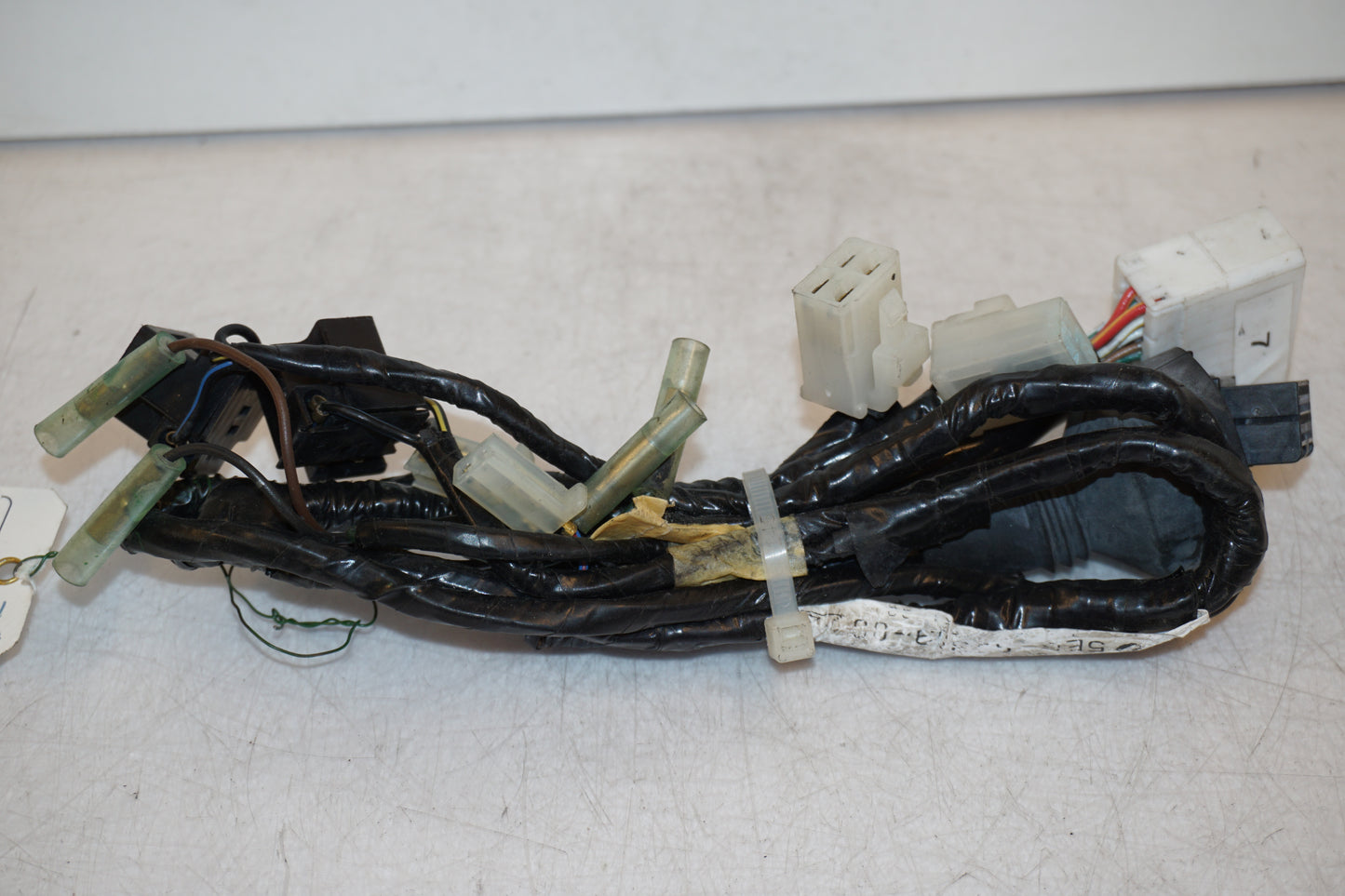 Framsidan på Kablage från en Yamaha YZF R6 -2000 motorcykel.