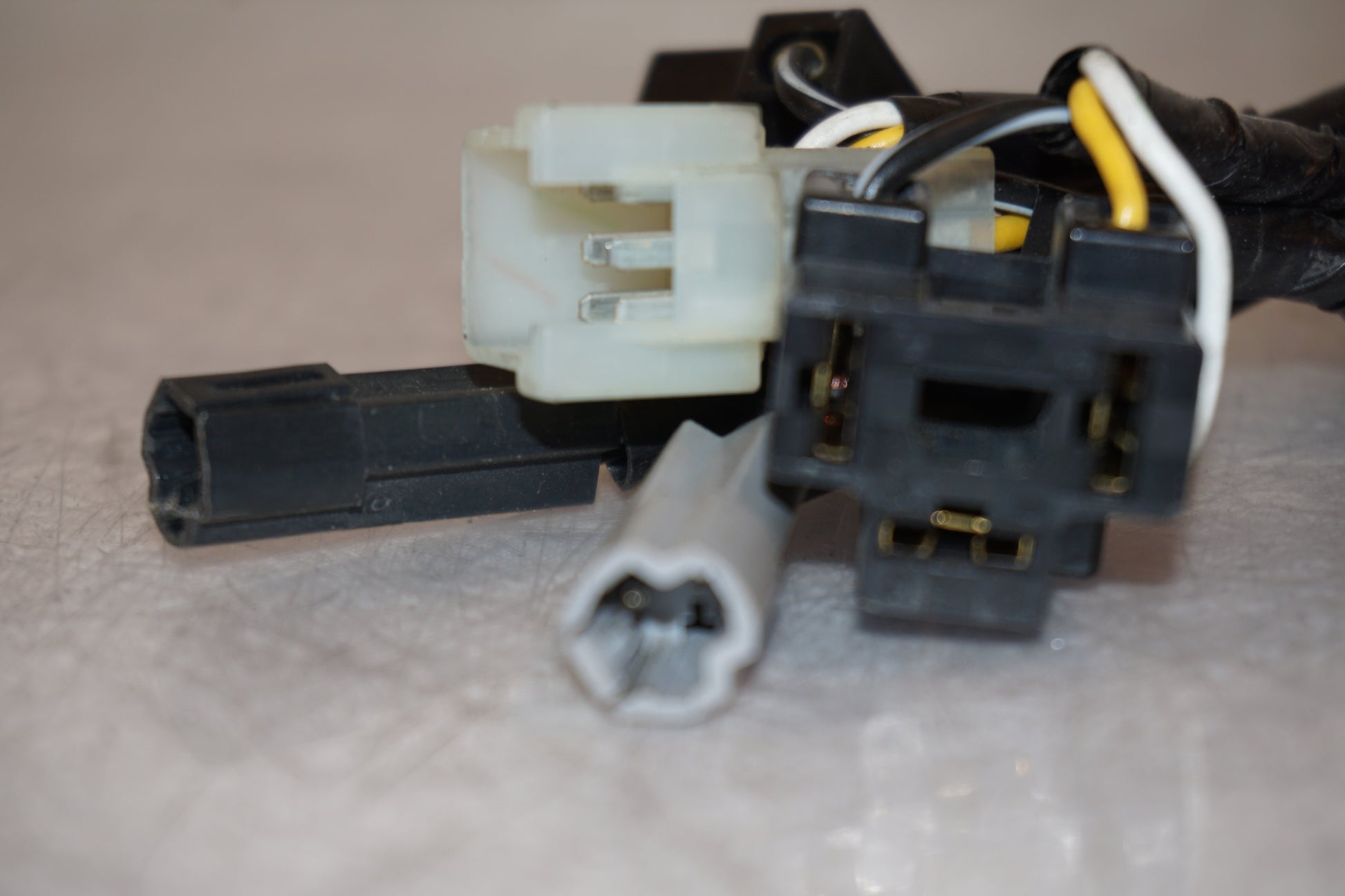 Extrabild1 på Kablage från en Suzuki SV 650 -2004 motorcykel.