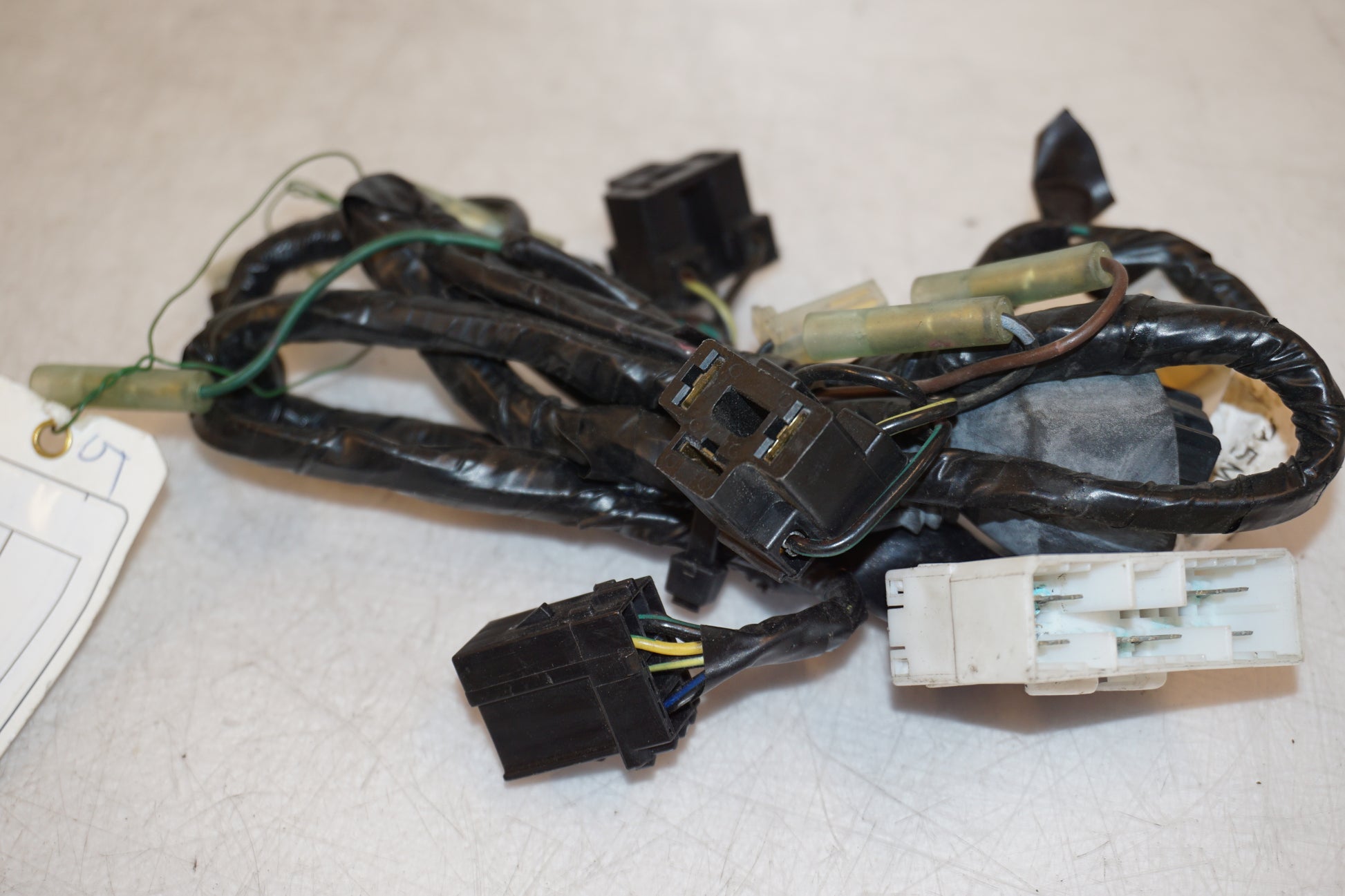 Framsidan på Kablage från en Yamaha YZF R6 -2001 motorcykel.