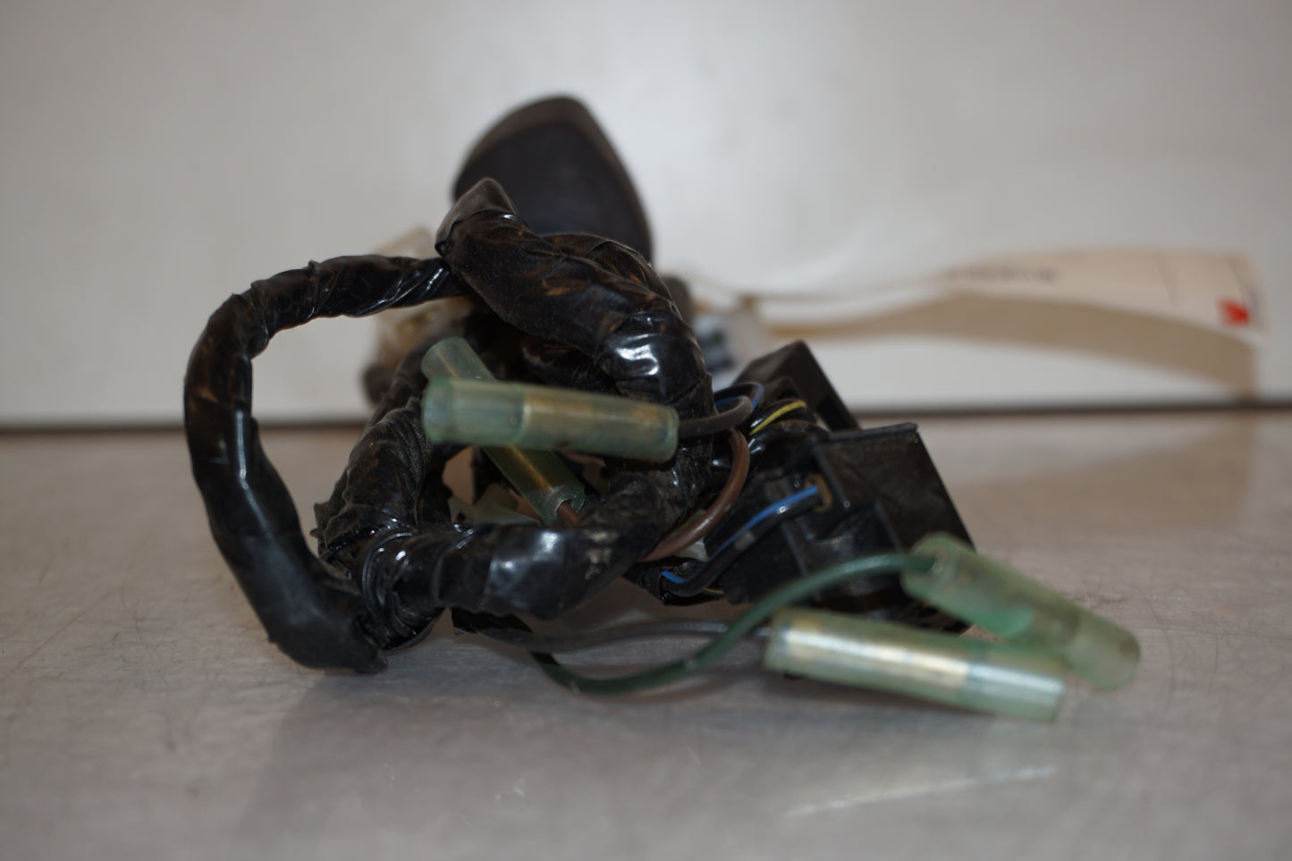 Höger sida på Kablage från en Yamaha YZF R6 -2000 motorcykel.