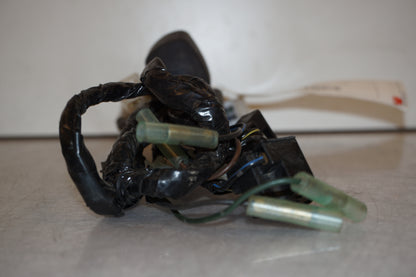 Höger sida på Kablage från en Yamaha YZF R6 -2000 motorcykel.