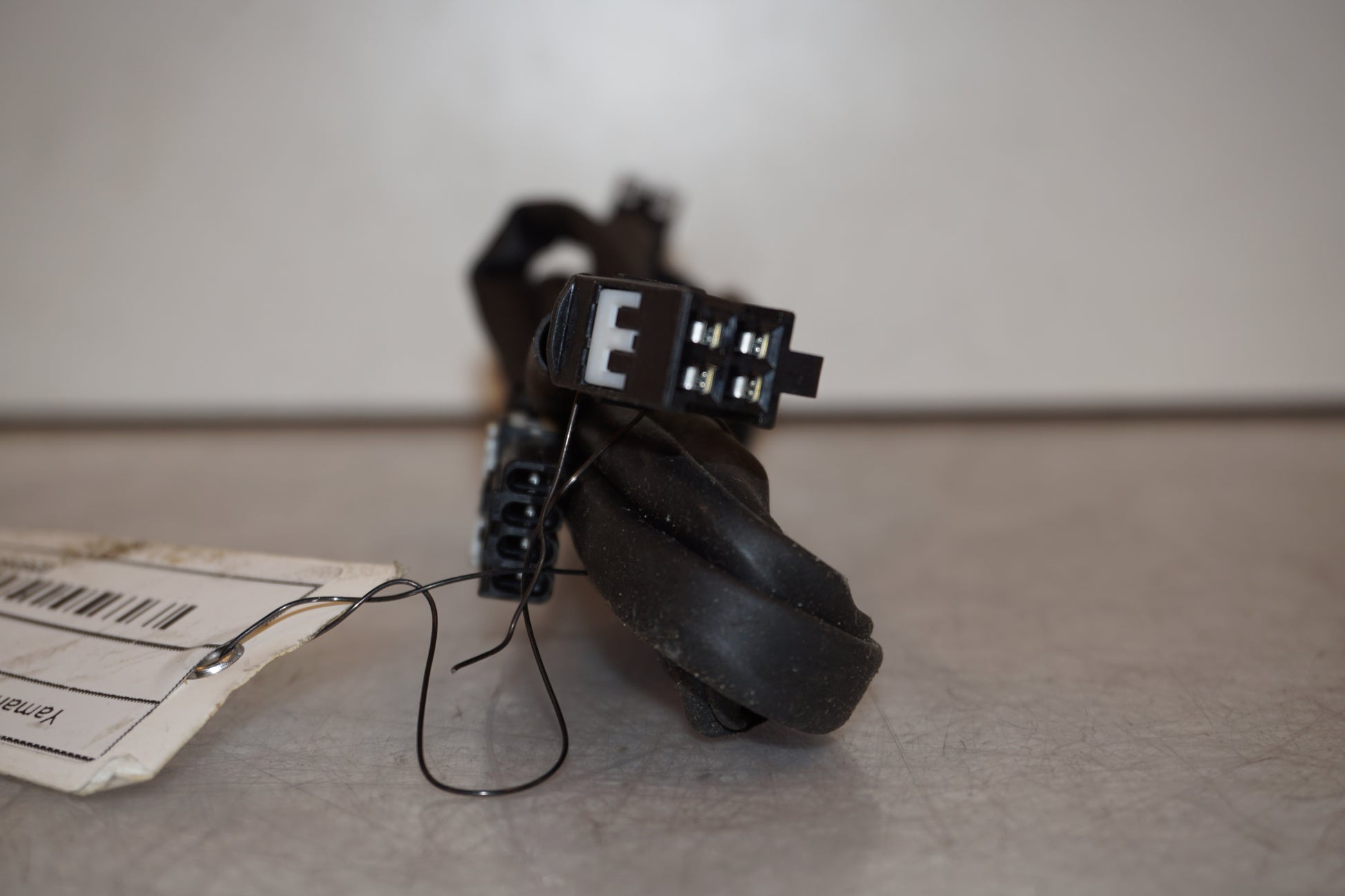 Vänster sida på Kablage från en Yamaha FJR 1300 -2016 motorcykel.