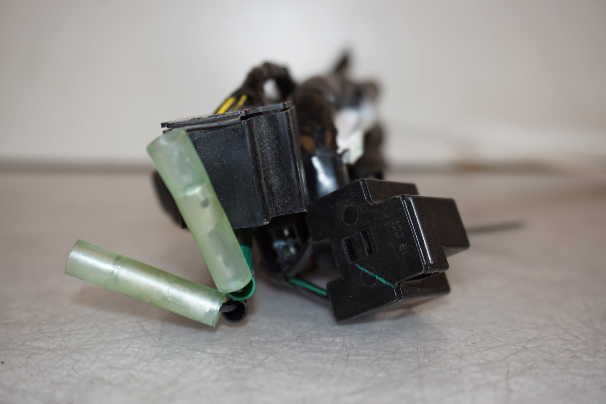 Baksidan på Kablage från en Yamaha FZ-8 -2011 motorcykel.