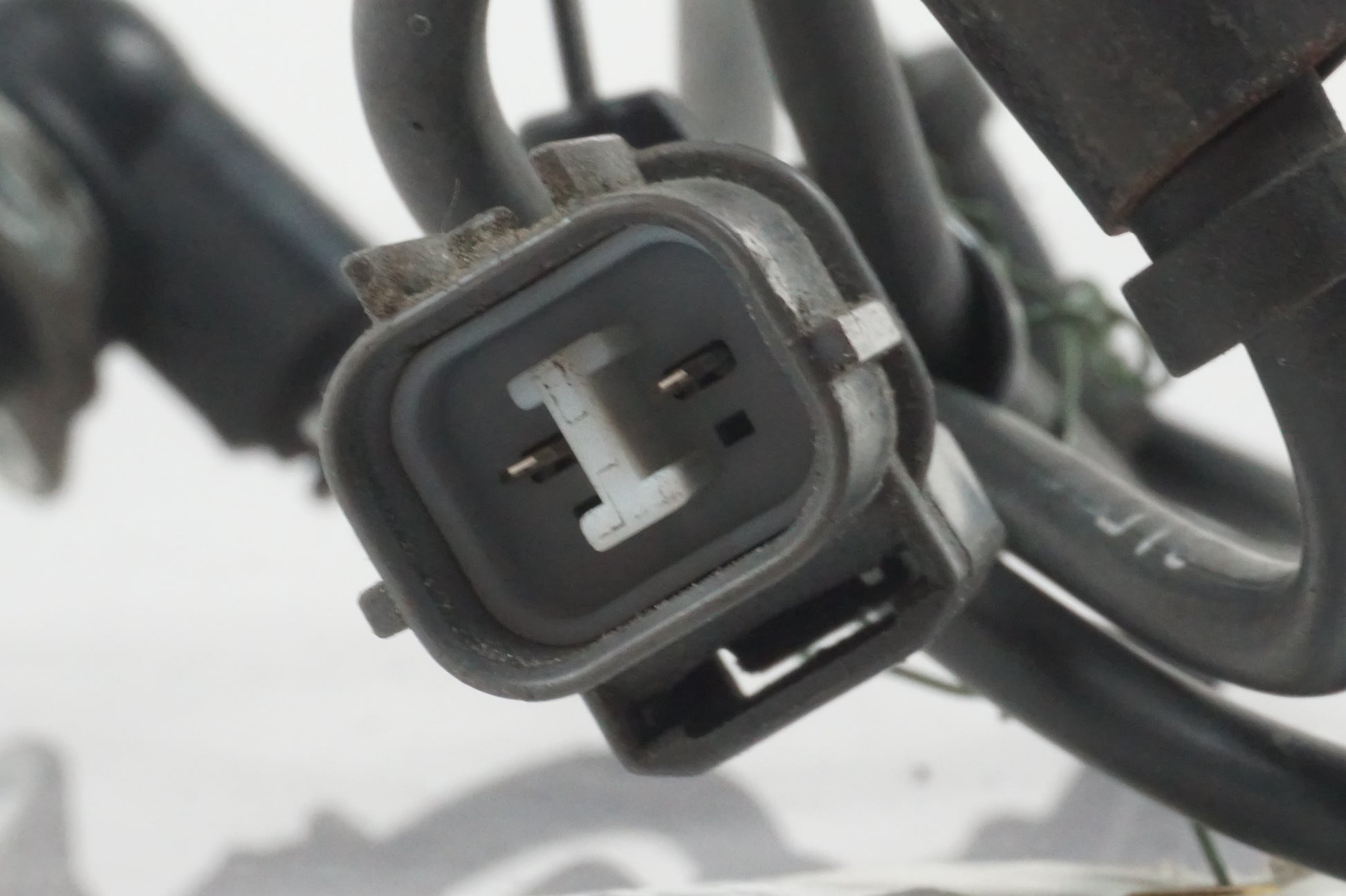 Höger sida på ABS givare från en Honda XL 1000 V -2008 motorcykel.