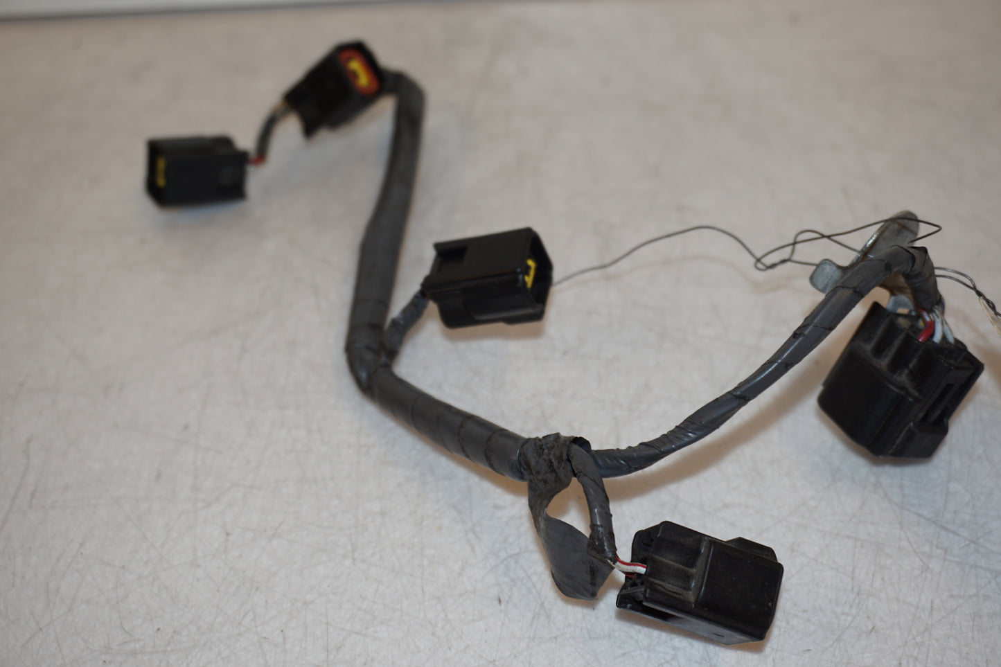 Framsidan på Kablage från en Kawasaki GTR 1400 -2008 motorcykel.