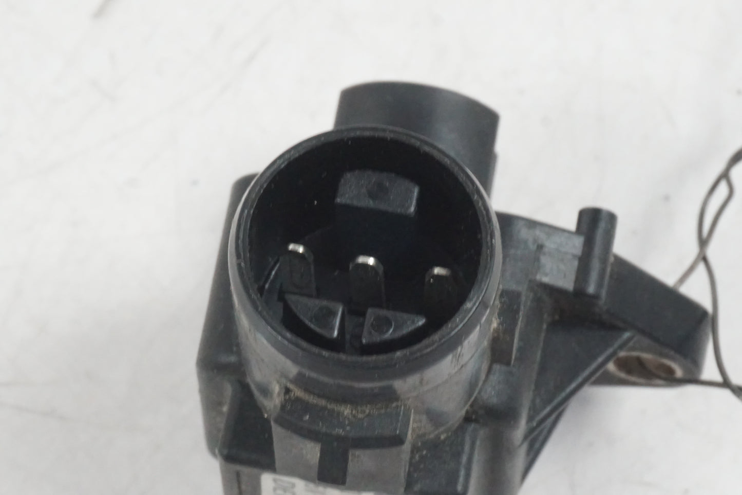 Höger sida på Mapsensor från en Honda VTX 1800 -2007 motorcykel.