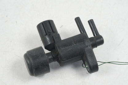 Baksidan på Mapsensor från en Honda XL 1000 V -2008 motorcykel.