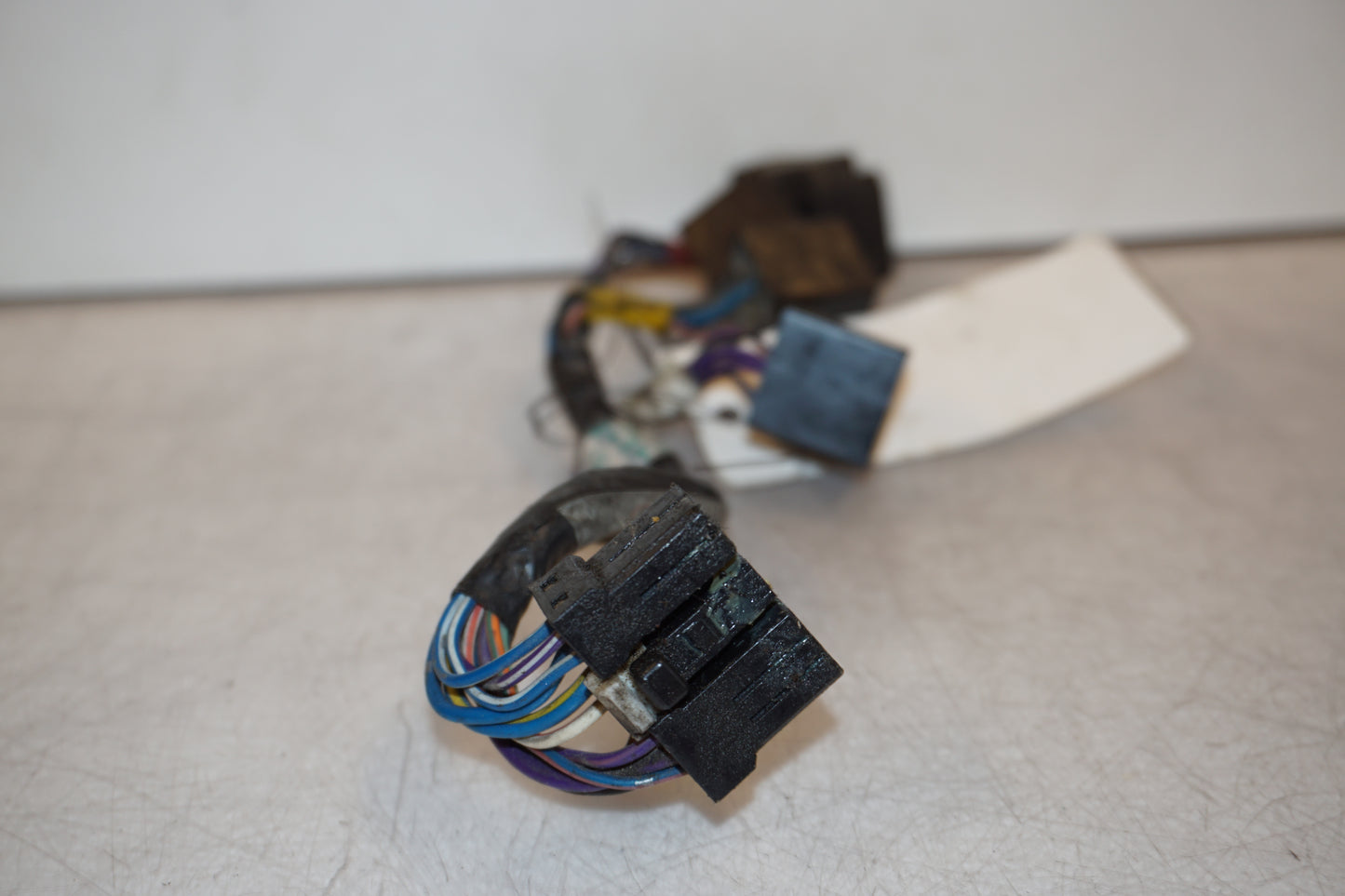 Vänster sida på Kablage från en Triumph Tiger -2002 motorcykel.