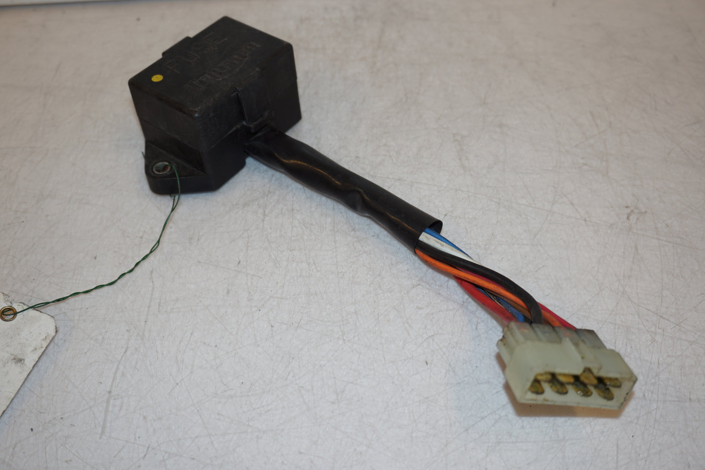 Framsidan på Säkringsbox från en Triumph Legend TT -2001 motorcykel.