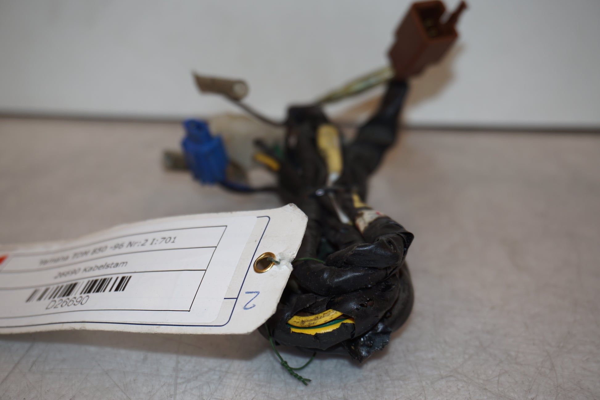 Baksidan på Kabelstam från en Yamaha TDM 850 -1996 motorcykel.