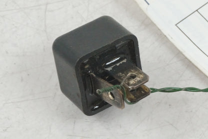 Framsidan på Relä från en Honda XL 600 V -1993 motorcykel.