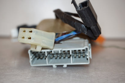 Baksidan på Kablage från en Honda CBR 900 RR -2000 motorcykel.