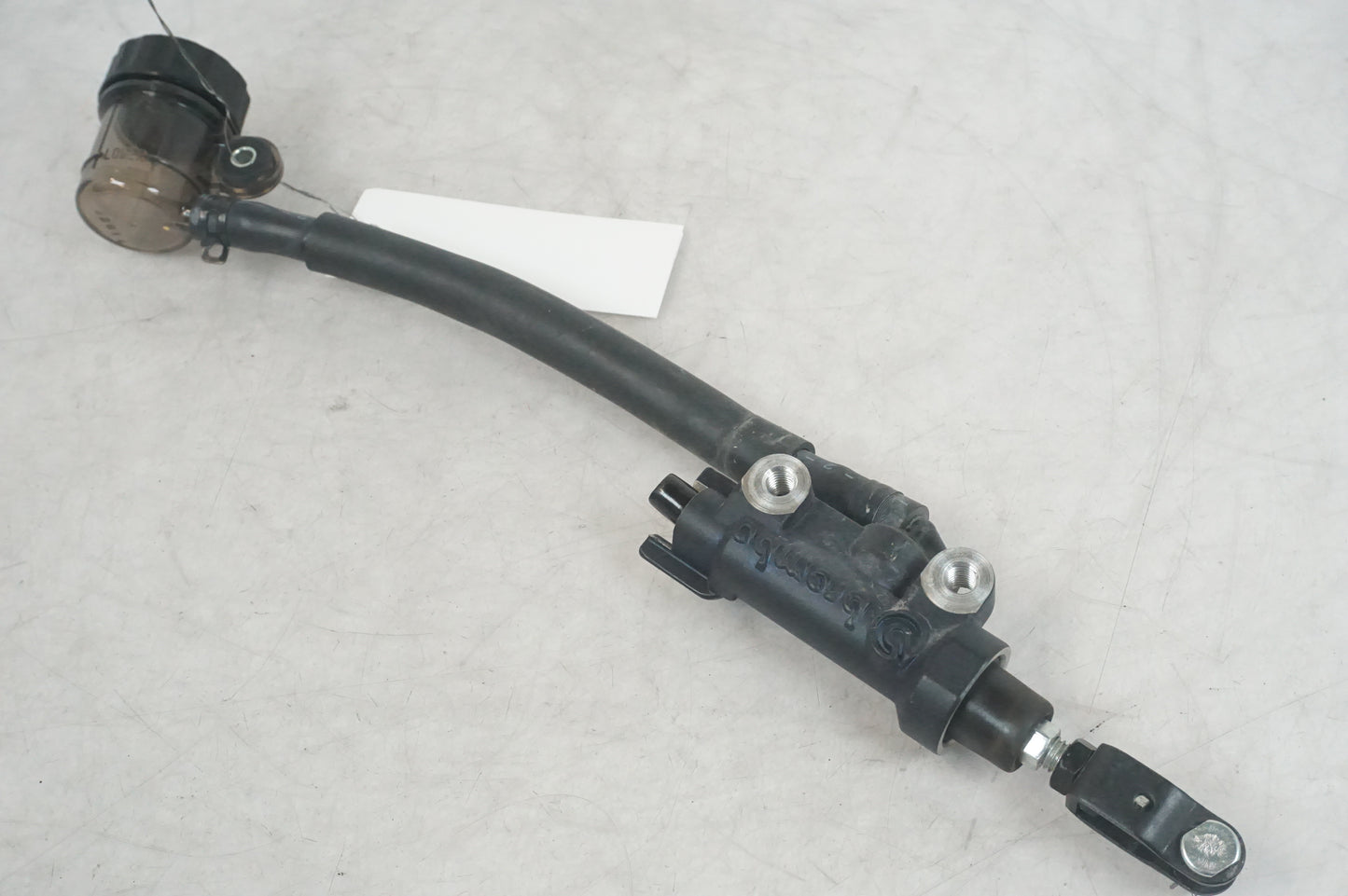 Brake master cylinder