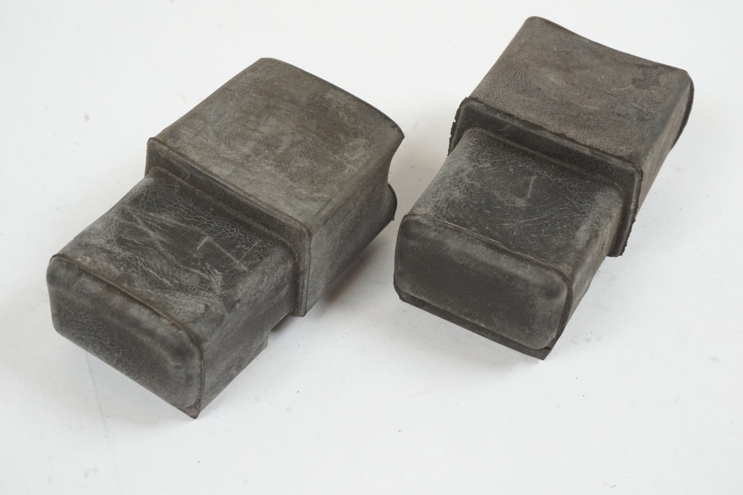 Baksidan på Relä från en Honda CBR 600 -1994 motorcykel.