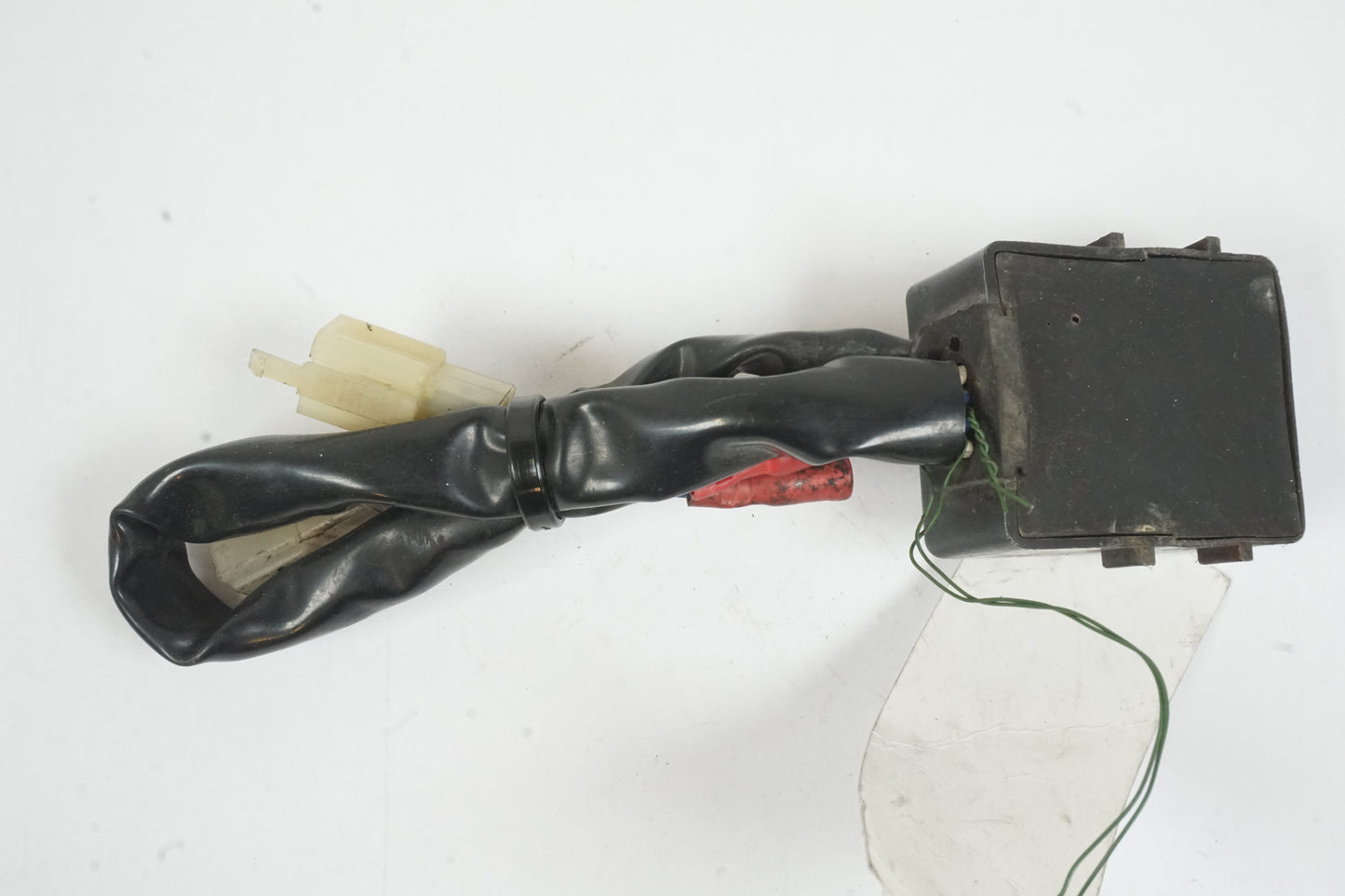 Höger sida på Relä från en Honda VF 750 S -1982 motorcykel.