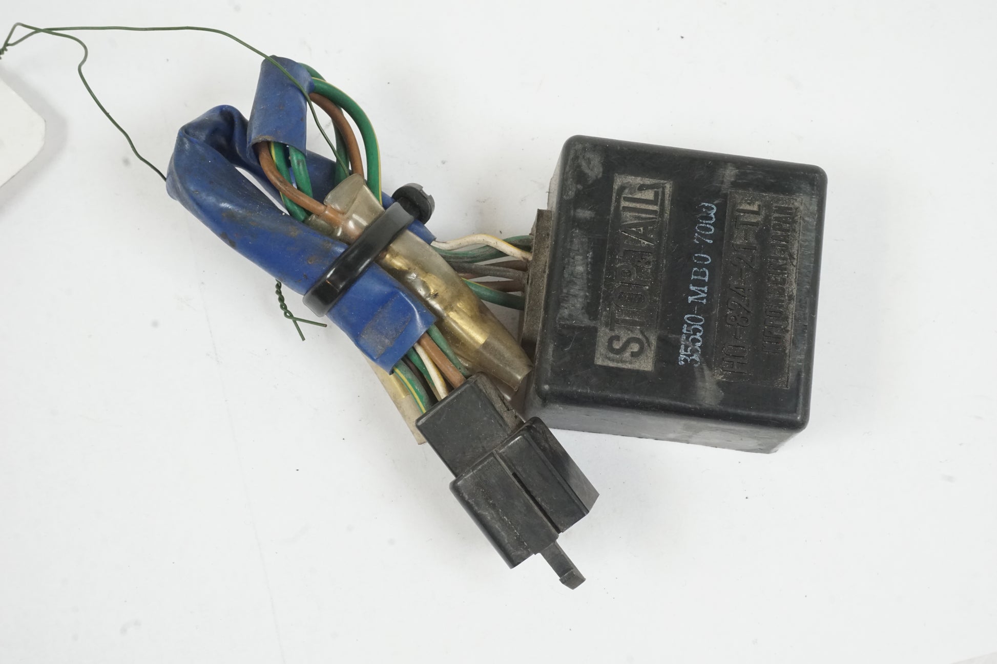 Framsidan på Relä från en Honda VF 750 S -1982 motorcykel.