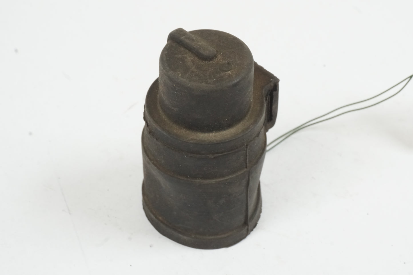 Framsidan på Relä från en Honda VF 750 S -1982 motorcykel.