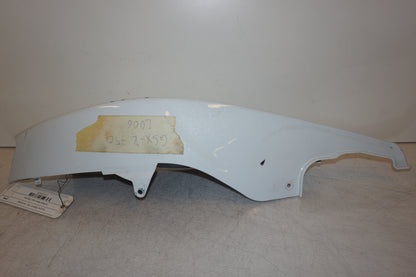 Höger sida på Bakvinge från en Suzuki GSX-R 750 -2006 motorcykel.