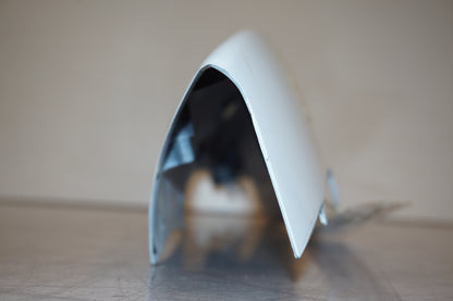 Vänster sida på Bakvinge från en Suzuki GSX-R 750 -2006 motorcykel.