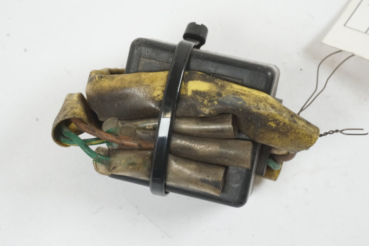 Framsidan på Relä från en Honda VF 750 C -1983 motorcykel.