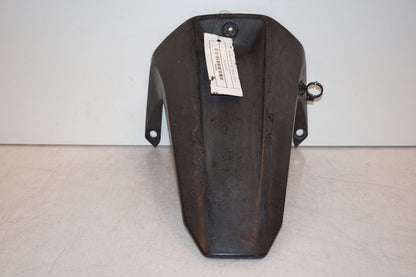 Vänster sida på Svingskärm från en Yamaha YZF-R 125 -2009 motorcykel.