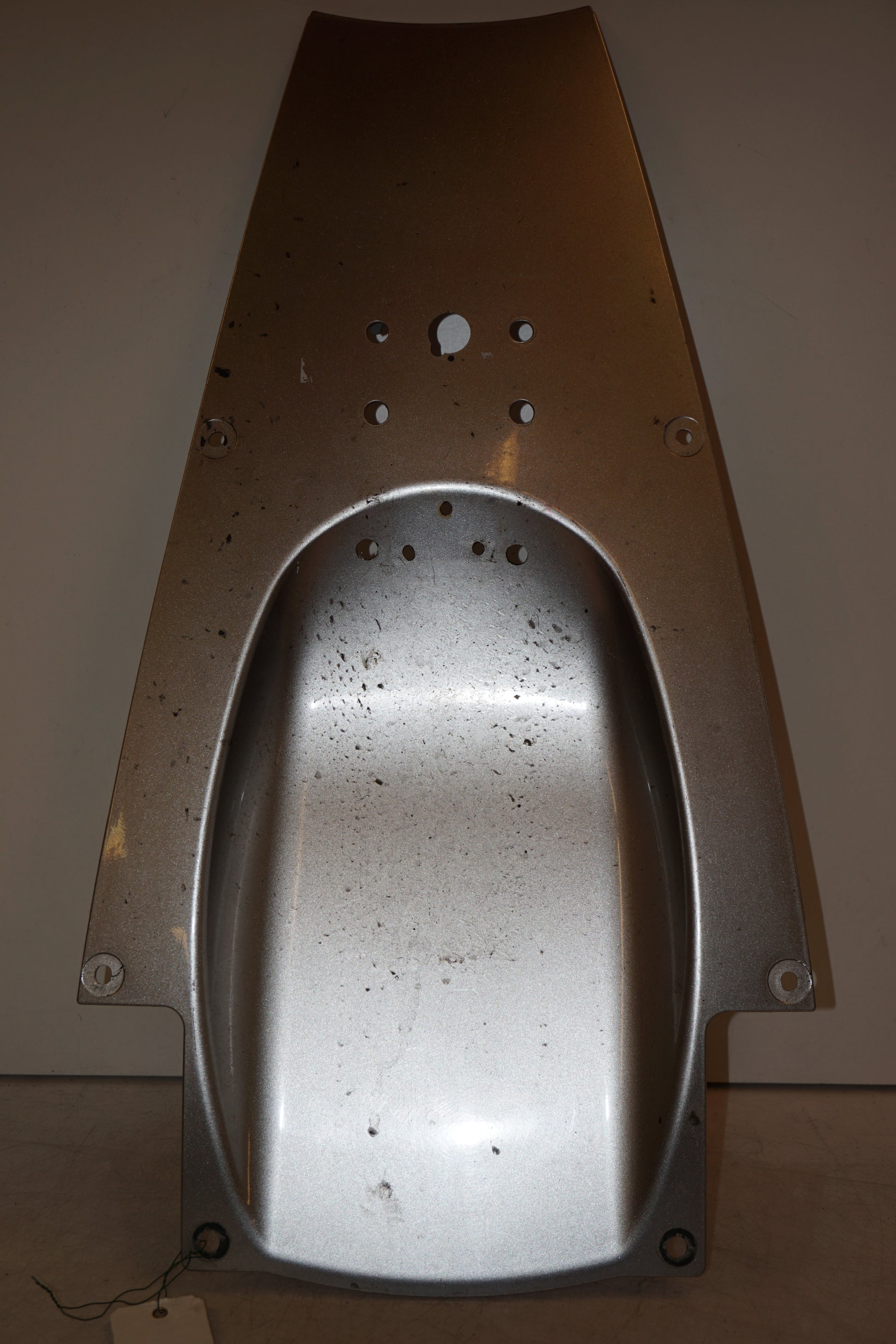 Framsidan på Undertail från en Yamaha YZF 1000 R1 -2003 motorcykel.