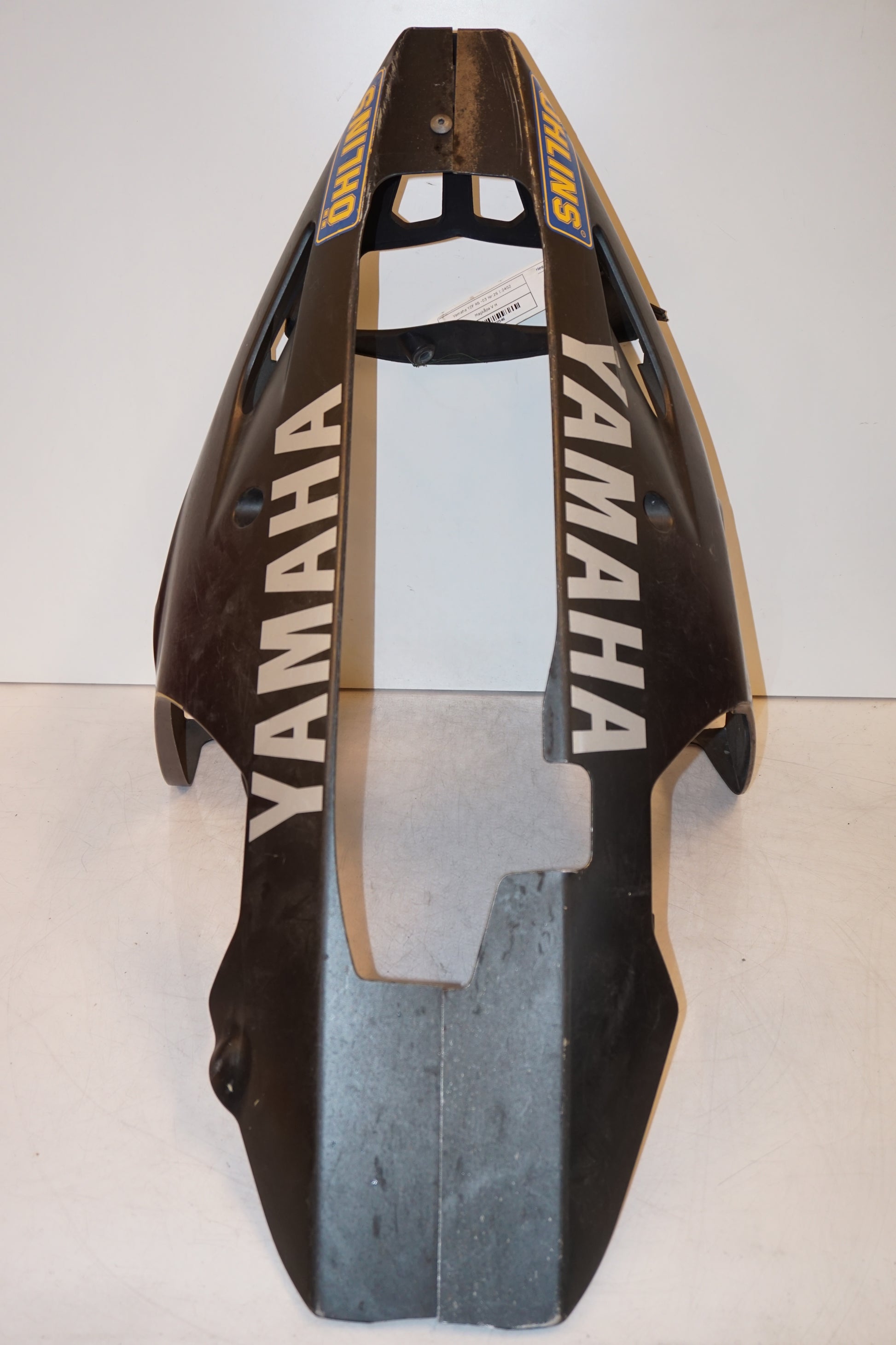 Framsidan på Magkåpa från en Yamaha YZF R6 -2003 motorcykel.